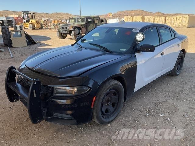 Dodge Charger PKWs