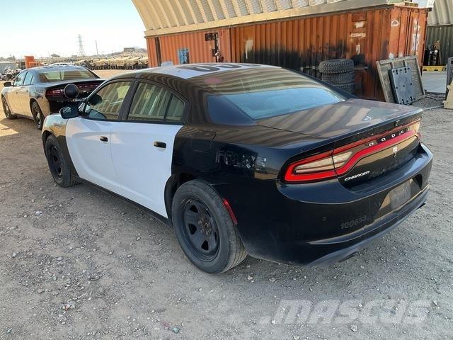 Dodge Charger PKWs