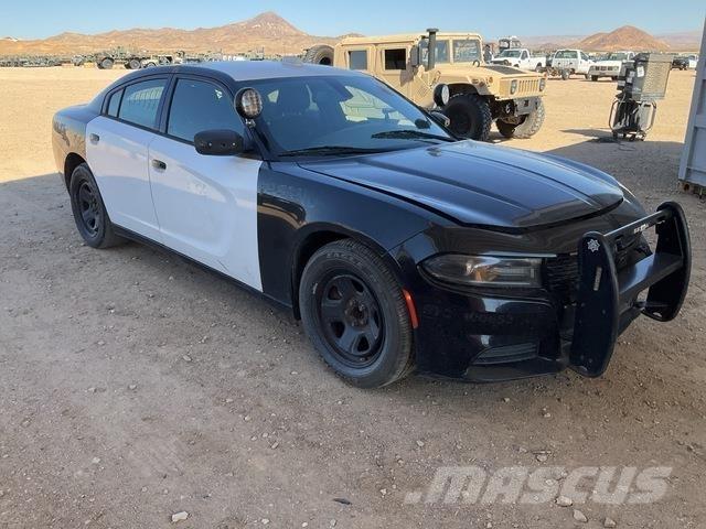 Dodge Charger PKWs