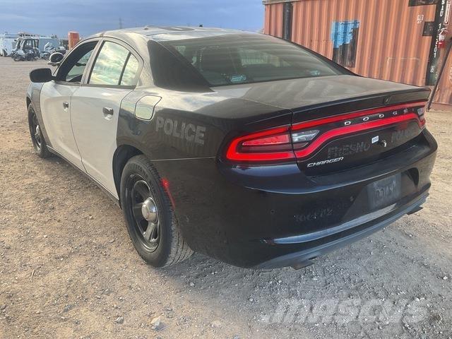 Dodge Charger PKWs