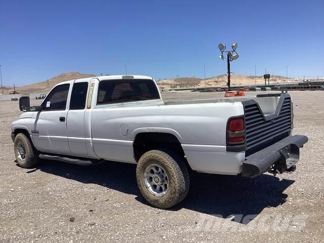 Dodge Ram 2500 Andere Transporter