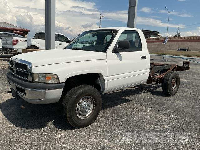 Dodge Ram 2500 Kabinen