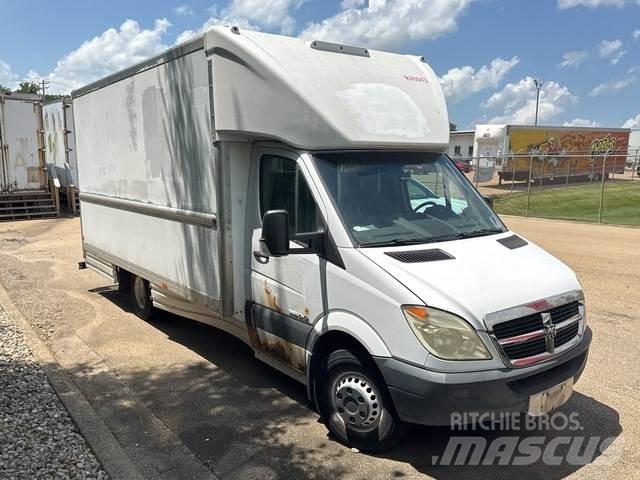 Dodge Sprinter Lieferwagen