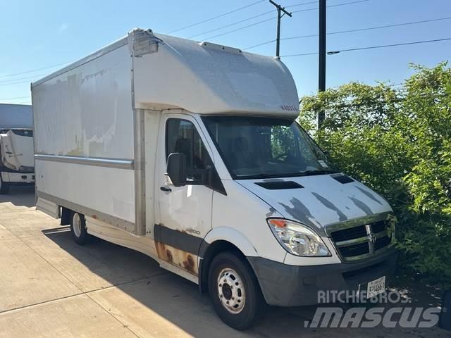 Dodge Sprinter Lieferwagen