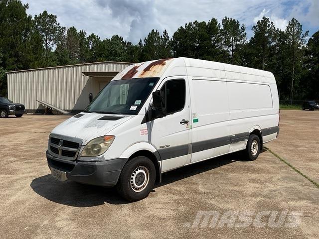 Dodge Sprinter Lieferwagen