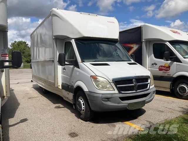 Dodge Sprinter Lieferwagen