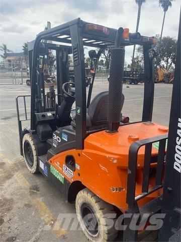 Doosan D30S7 Andere Gabelstapler