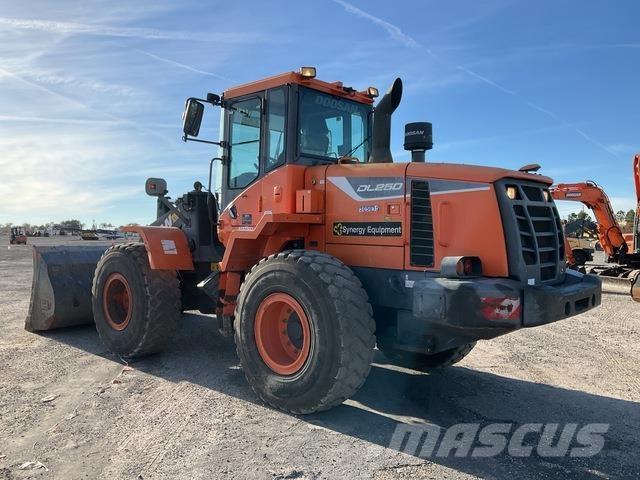 Doosan DL250-5 Radlader