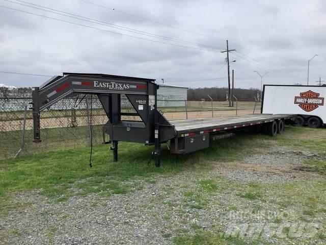 East Mfg Texas Autotransportanhänger