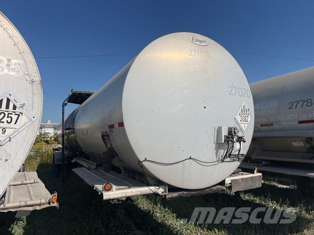 Etnyre  Materialtransportfahrzeuge