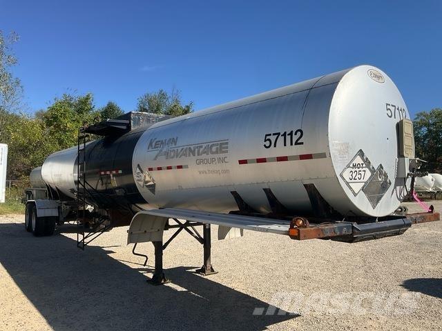 Etnyre  Materialtransportfahrzeuge
