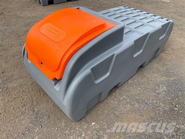  EXEQ DD500 Kraftstoff- und Zusatzstoffbehälter