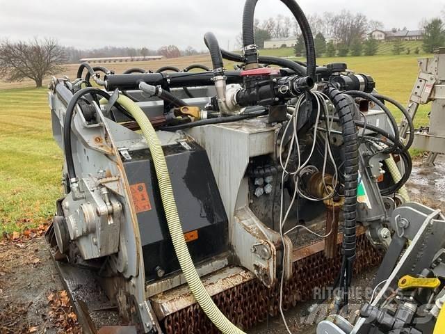 FAE MTM-225 Erdbauwalzen