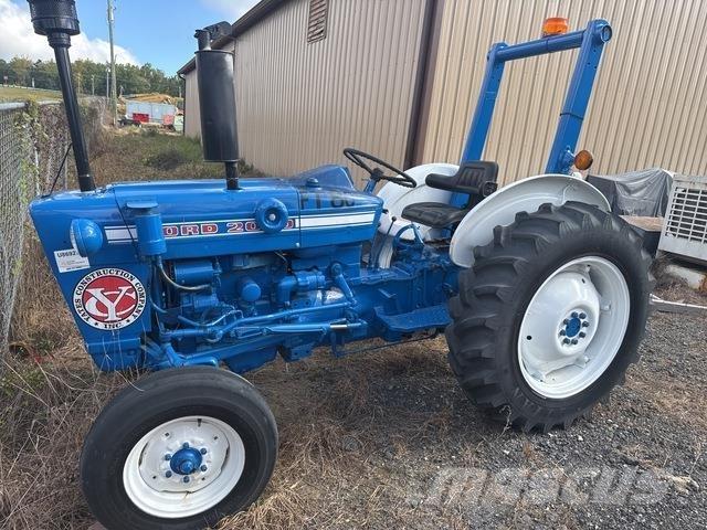 Ford 2000 Traktoren