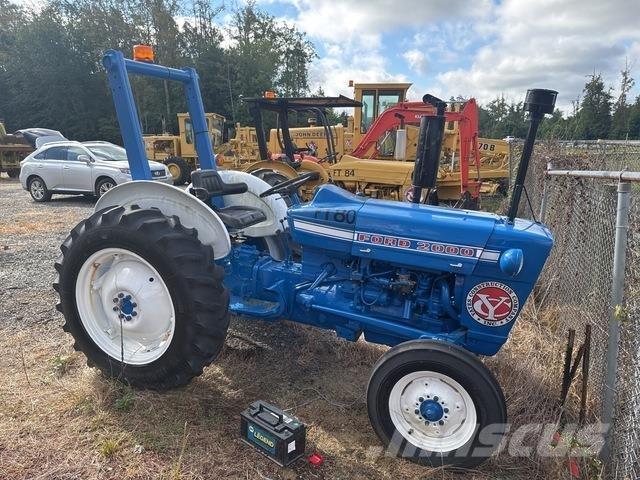 Ford 2000 Traktoren