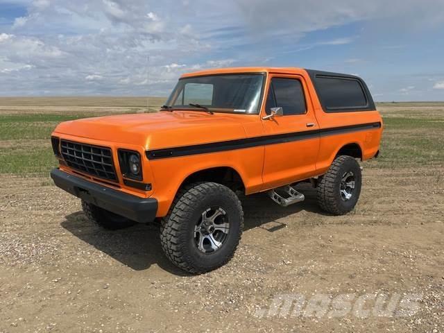 Ford Bronco PKWs