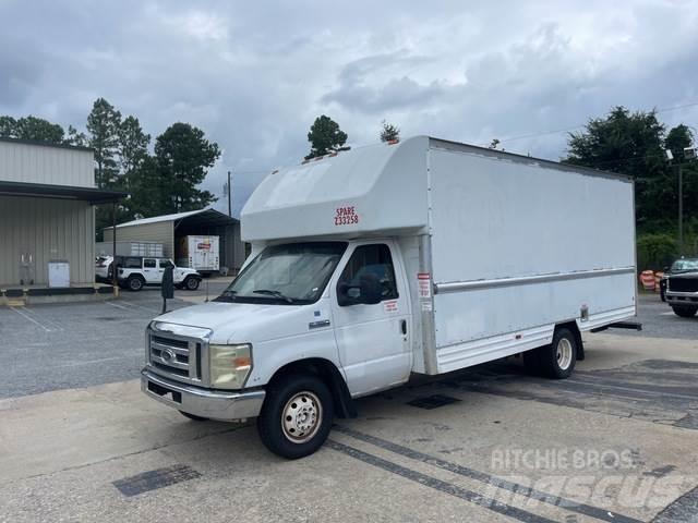Ford E-250 Kastenwagen