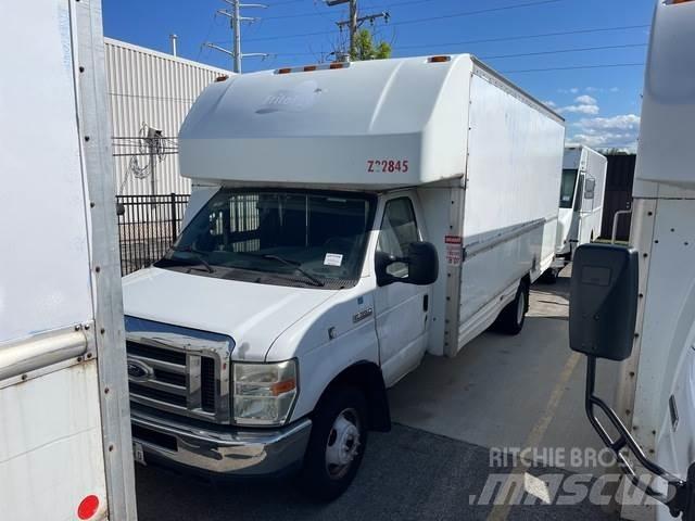 Ford E-350 Lieferwagen