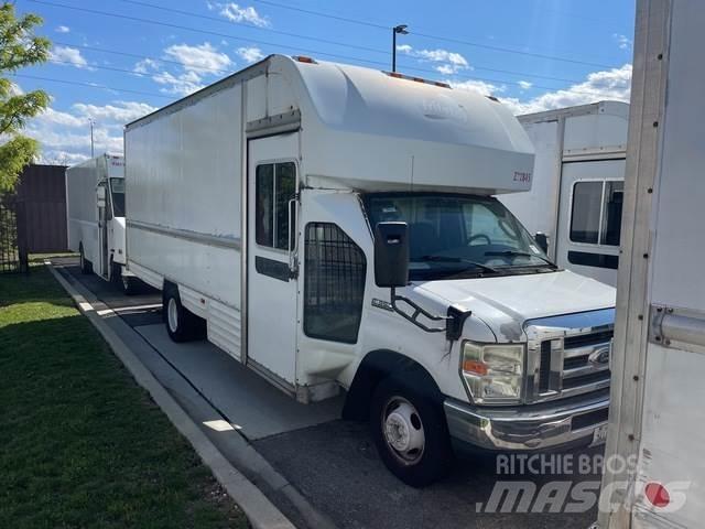 Ford E-350 Lieferwagen