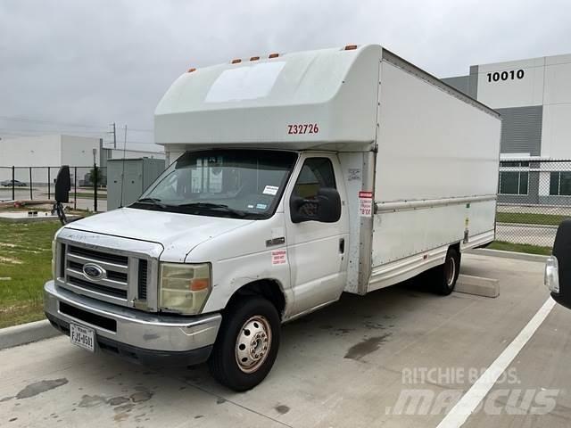 Ford E-350 Lieferwagen