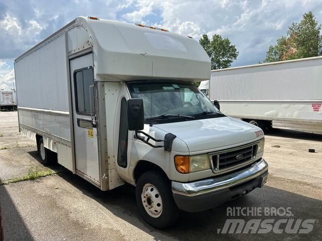 Ford E-350 Lieferwagen