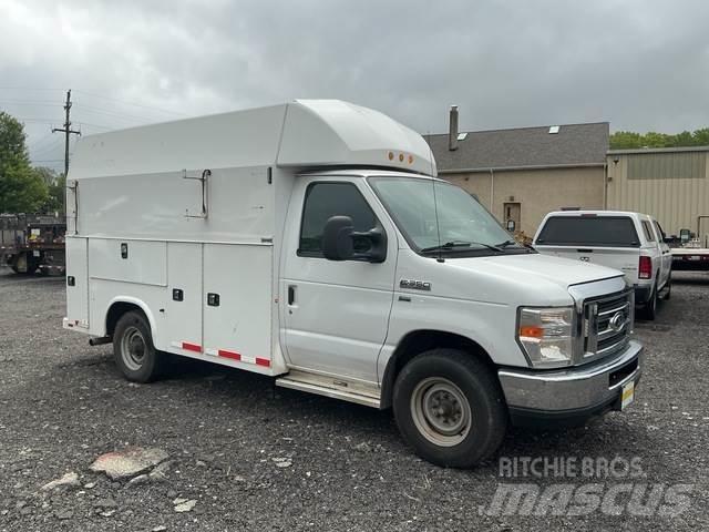 Ford E-350 Pickup/Pritschenwagen