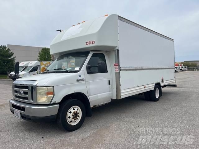 Ford E-350 Lieferwagen