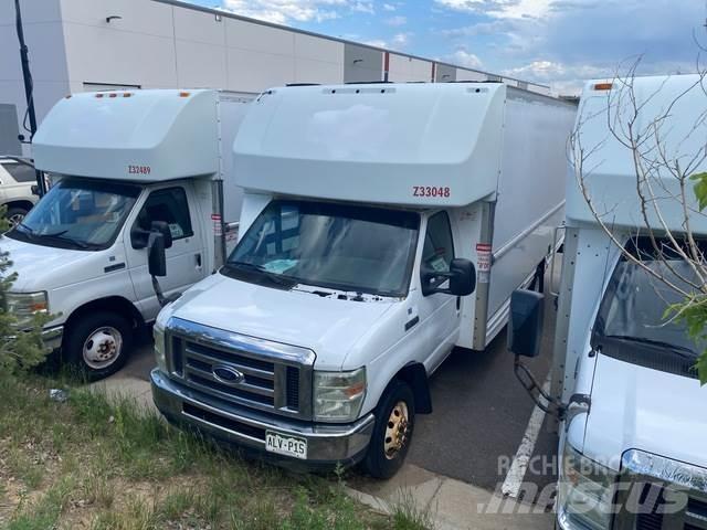 Ford E-350 Lieferwagen