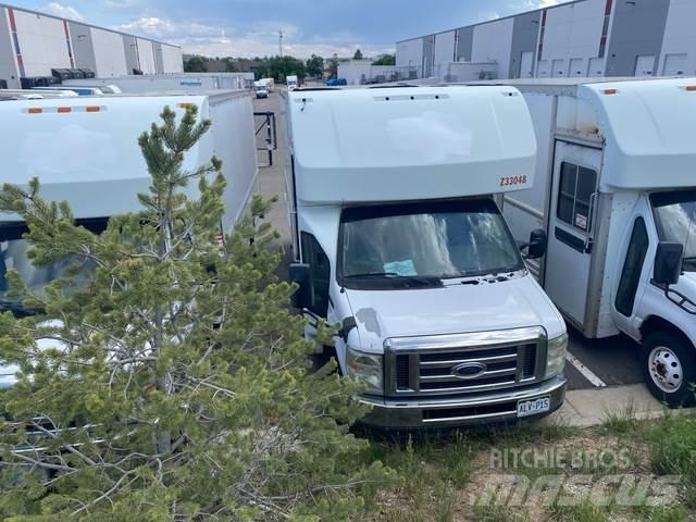 Ford E-350 Lieferwagen