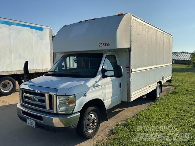 Ford E-350 Lieferwagen