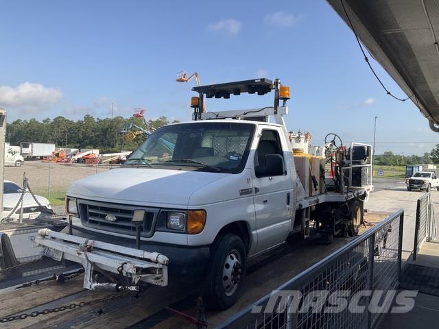 Ford E-350 Kommunal-Sonderfahrzeuge