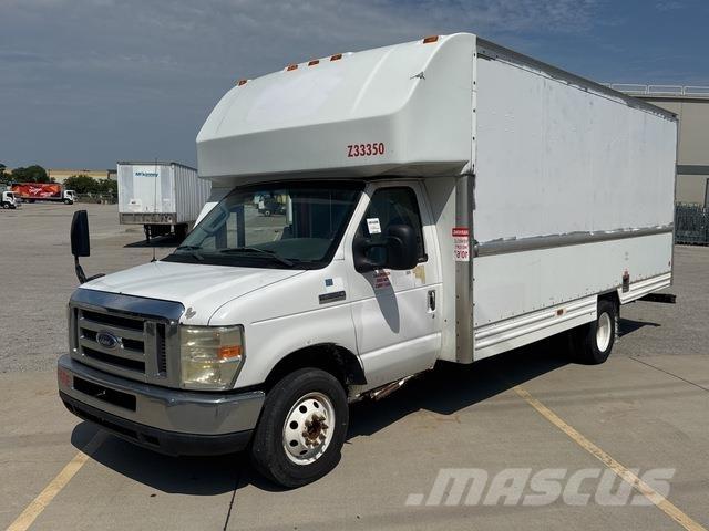 Ford E-350 Lieferwagen