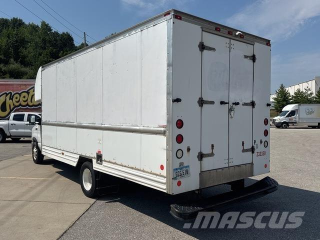 Ford E-350 Lieferwagen