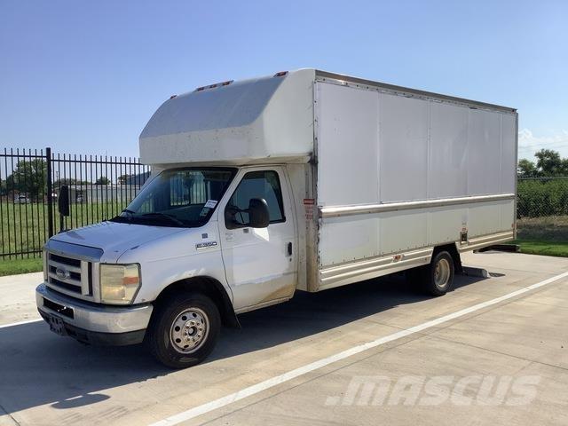 Ford E-350 Lieferwagen