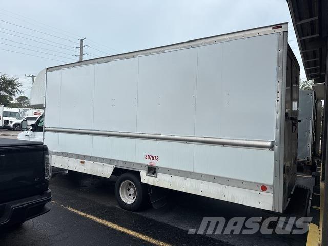 Ford E-350 Kastenwagen