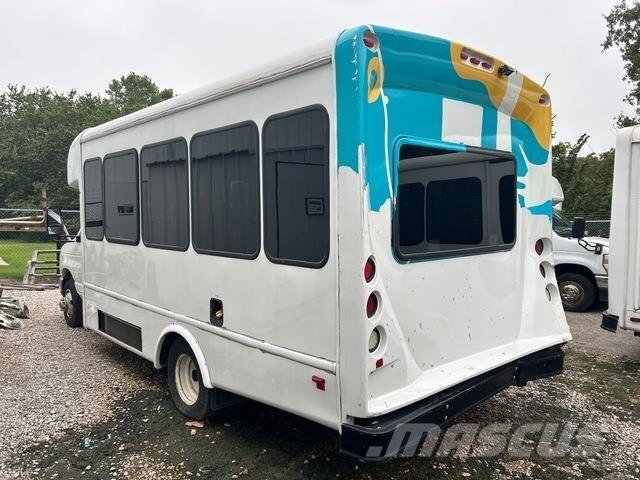 Ford E-350 Minibusse