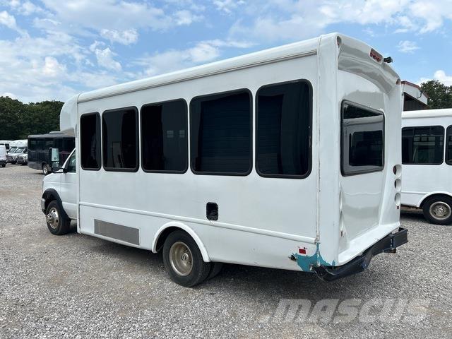 Ford E-350 Minibusse