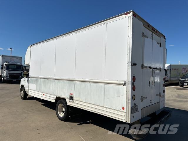 Ford E-350 Lieferwagen