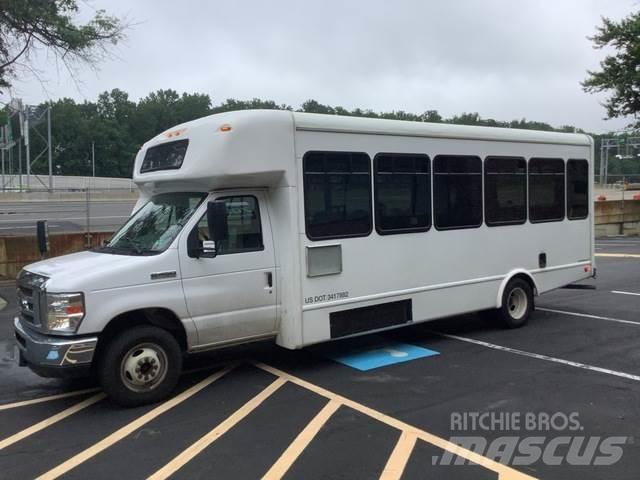 Ford E-450 Minibusse