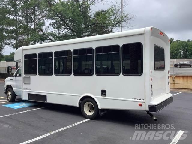 Ford E-450 Minibusse