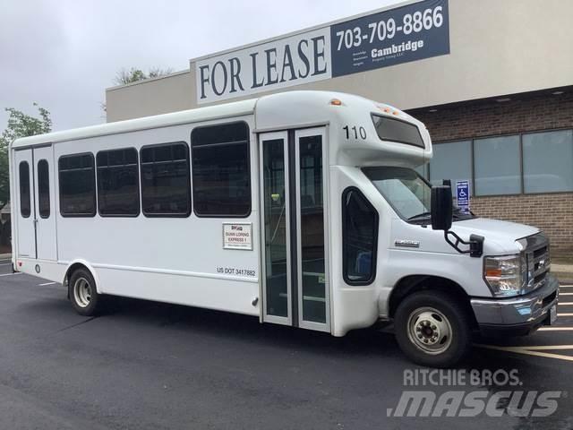 Ford E-450 Minibusse