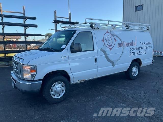 Ford E350 Lieferwagen