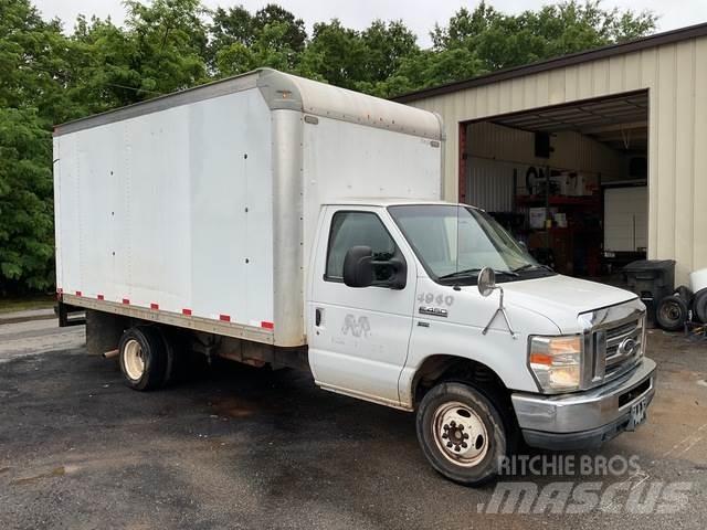 Ford E450 Lieferwagen