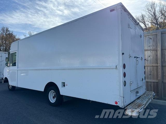 Ford Econoline Kastenwagen