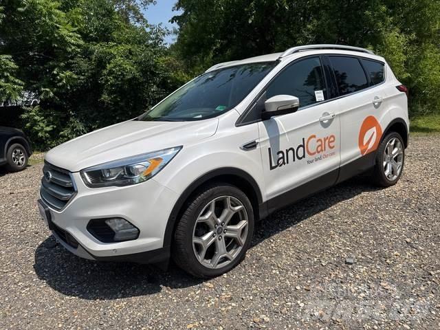 Ford Escape PKWs