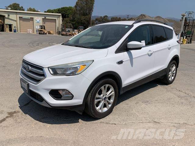 Ford Escape PKWs