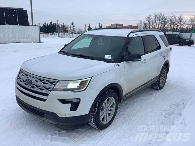 Ford Explorer PKWs