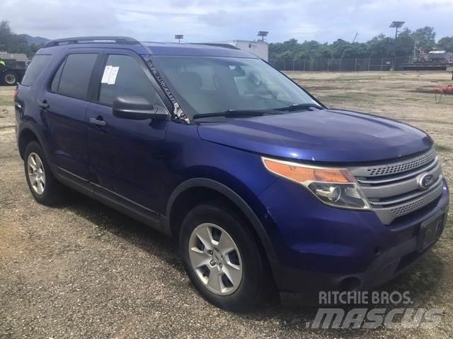 Ford Explorer PKWs