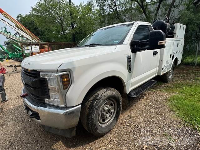 Ford F-250 Kommunal-Sonderfahrzeuge