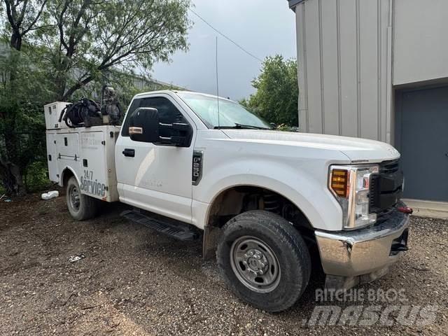 Ford F-250 Kommunal-Sonderfahrzeuge